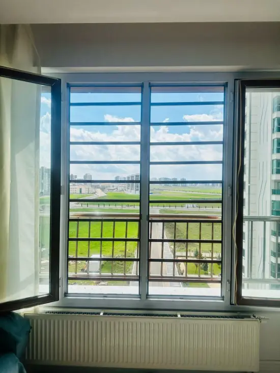 pencere korkuluk